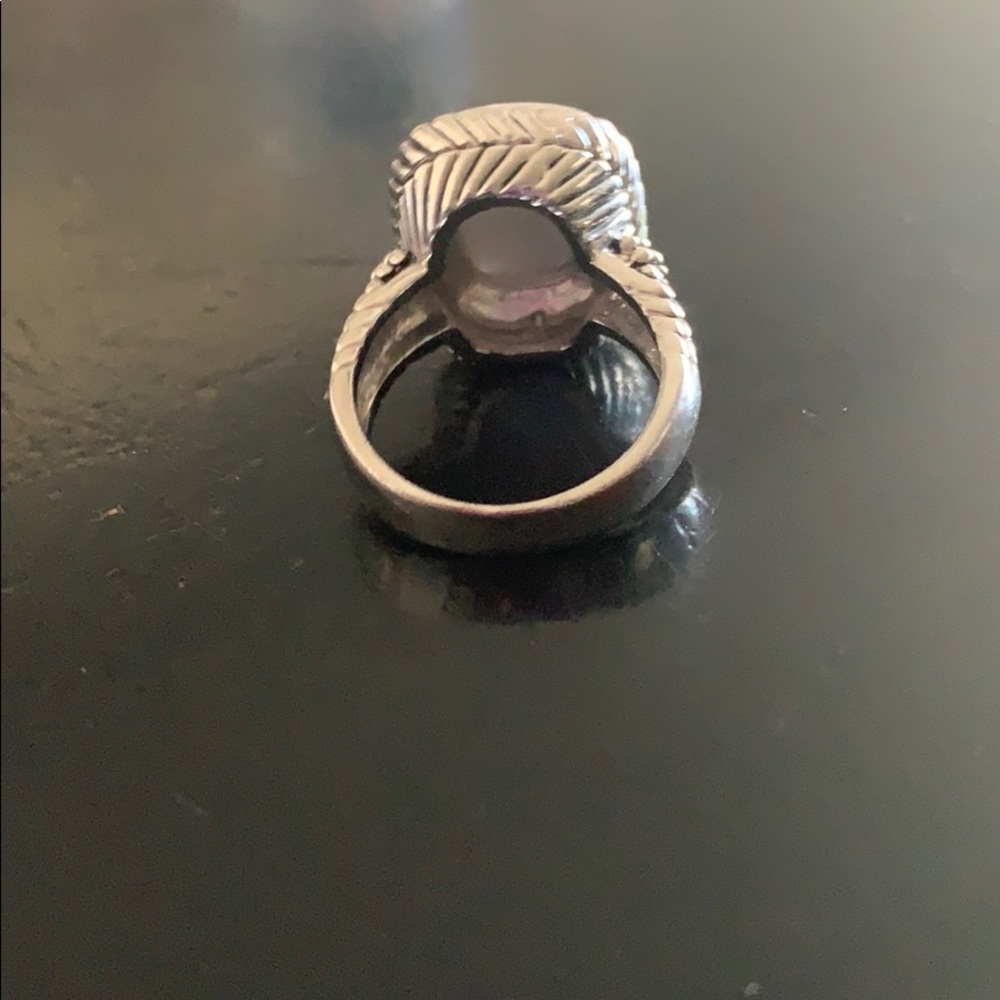 🎟🎟SilverTone Ring - Picture 2 of 3